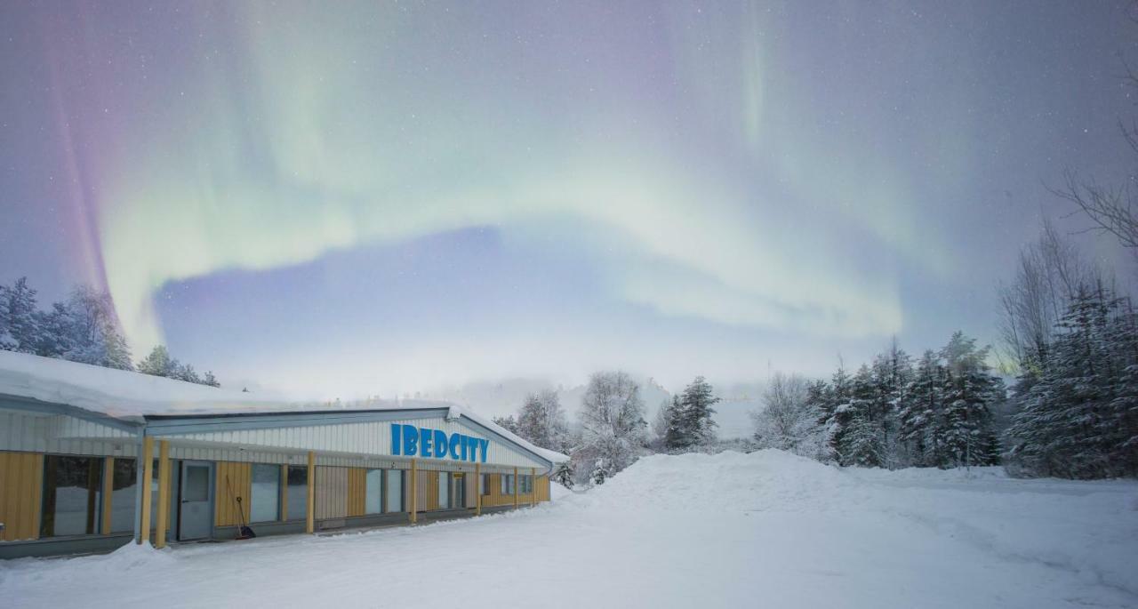 Capsule Hotel Ibedcity Rovaniemi Extérieur photo